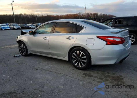 2016 Nissan Altima 2.5 z USA, uszkodzony, nr VIN 1N4AL3AP3GC115781